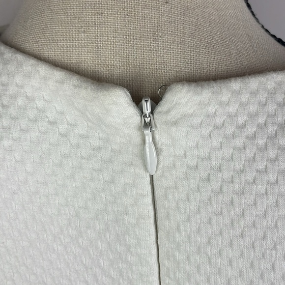 Ann Taylor LOFT Black White Gray Color Block Long Sleeve Knit Dress Sz 4 - Picture 8 of 10